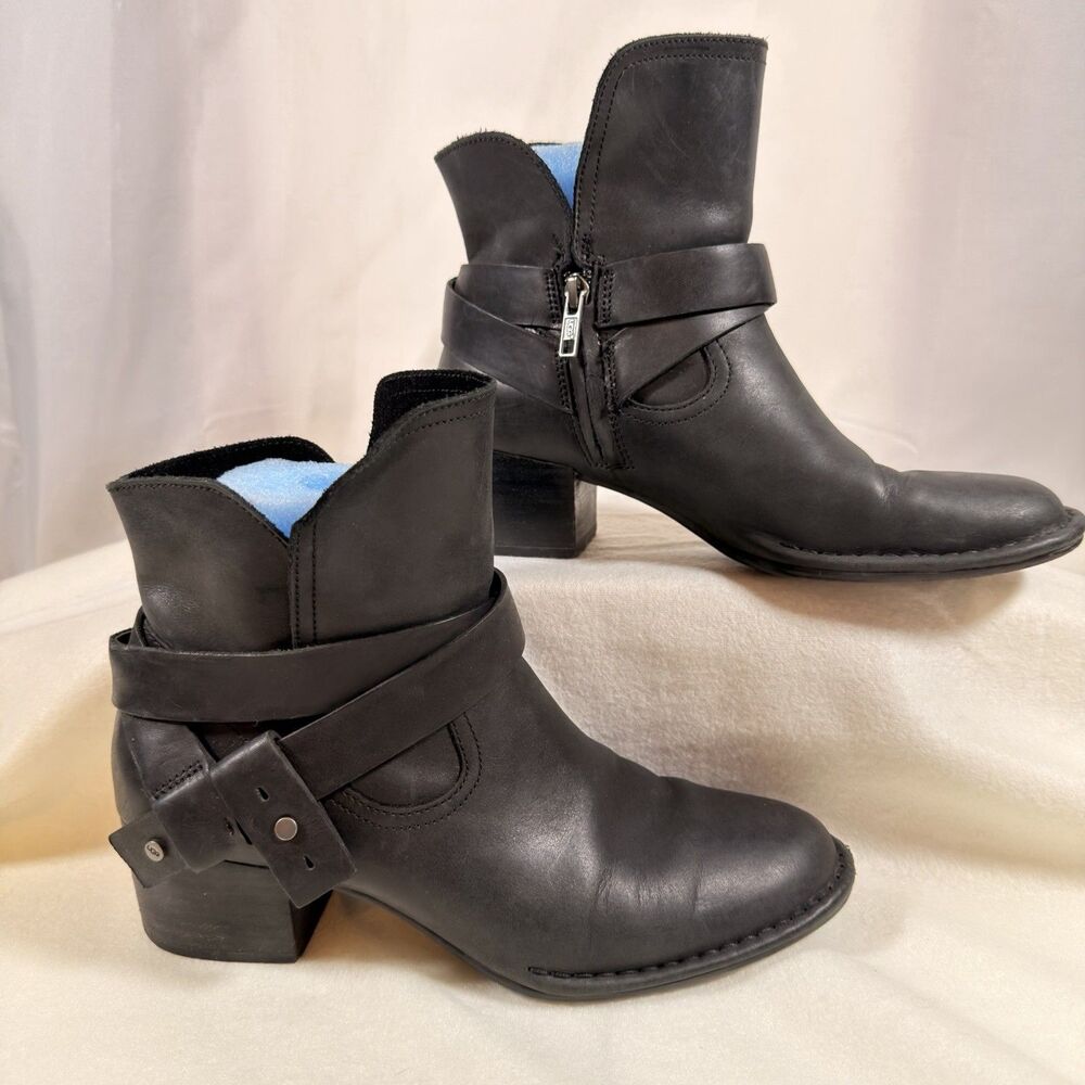 UGG Women's Elysian Zip Up Ankle Boots Size 8 $160 Black 1095792 Leather Strap